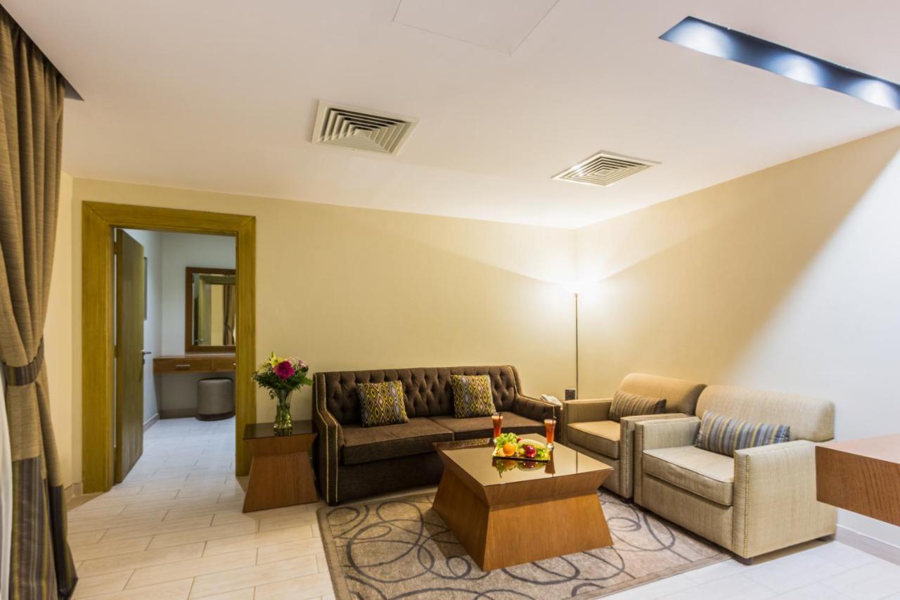 Al Muhaidb Al Diwan - Al Olaya Riyadh Exterior photo